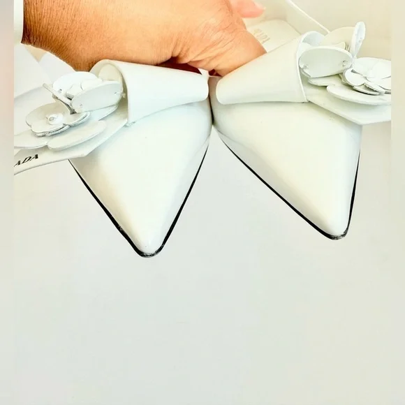 Prada White Leather Loop Bouquet Pointed Toe Ballet Flats EU 39 US 9 - Picture 10 of 10